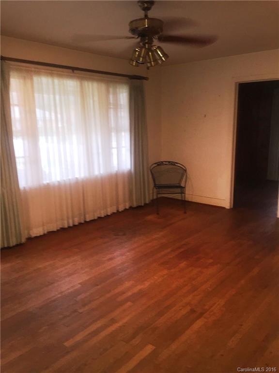 Medford Acres - Residential