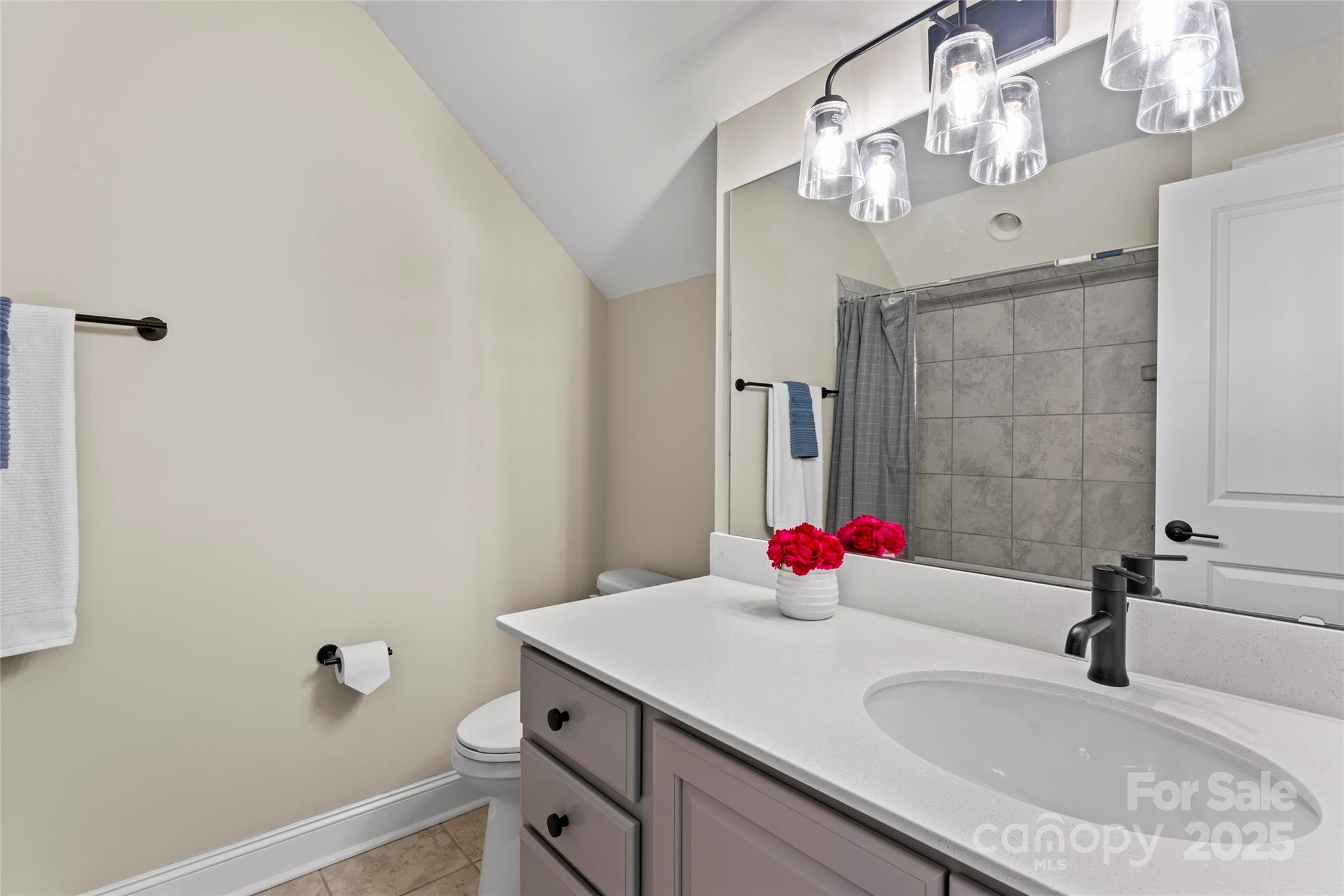 The Courtyards at Eastfield Farm - Residential