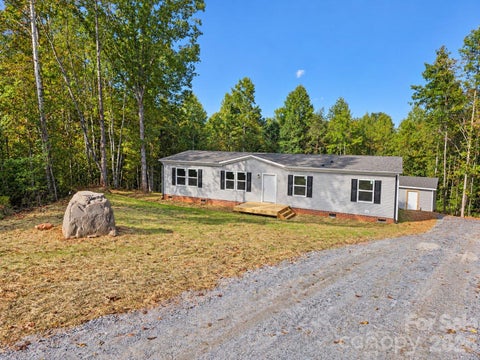 Photo of 2308 Dobbin Court, Vale, NC 28168 (MLS # 4433253)