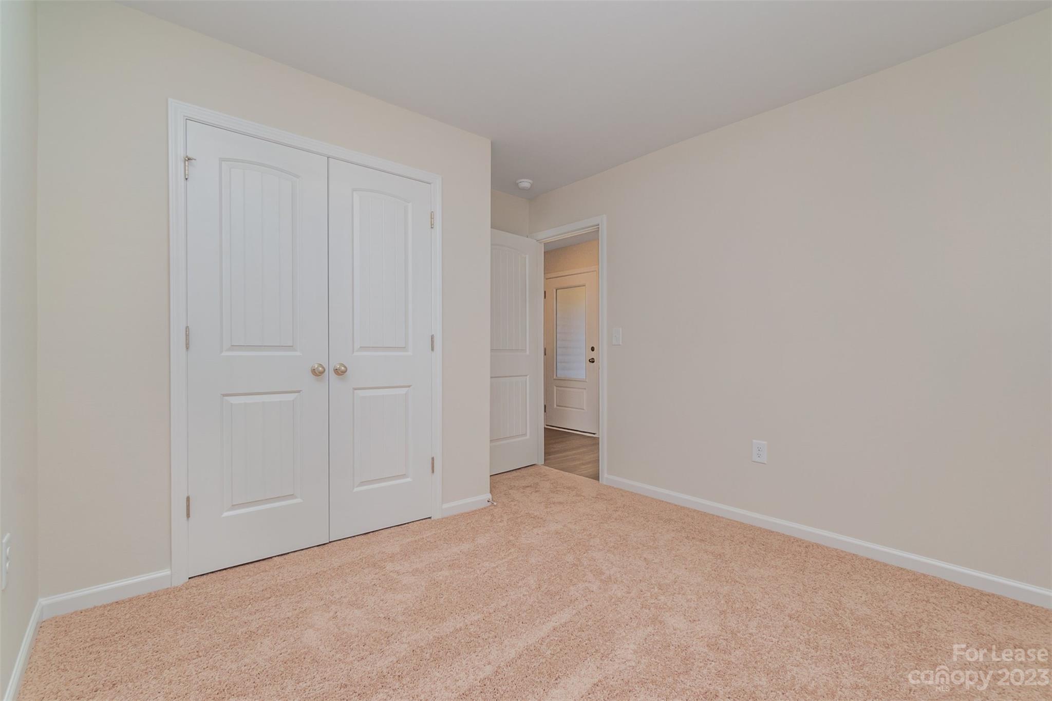 McKee Creek Village - Residential Lease