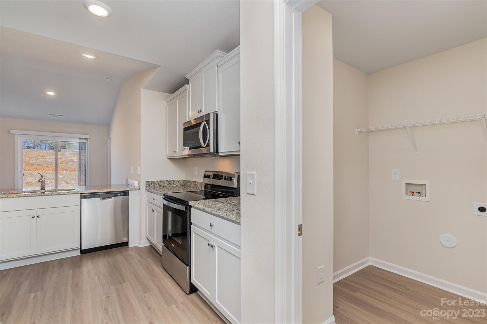 McKee Creek Village - Residential Lease