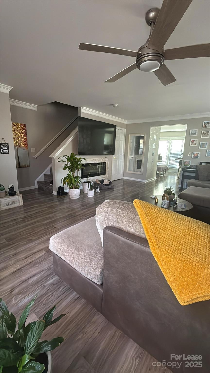 18506 Oakhurst Boulevard