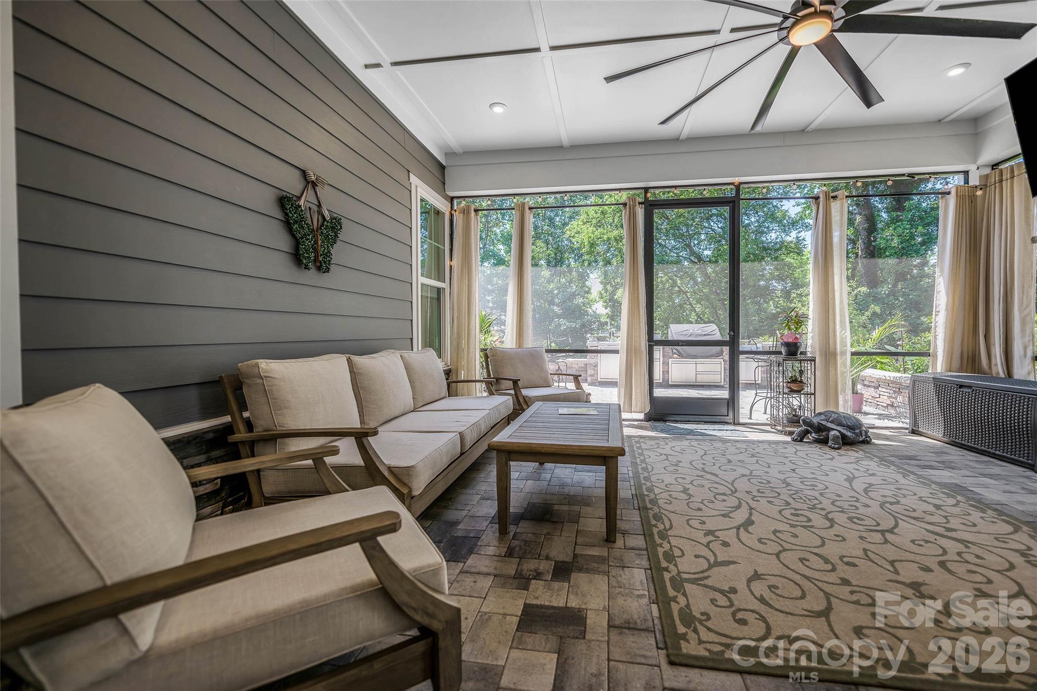 McLean - South Shore - Residential