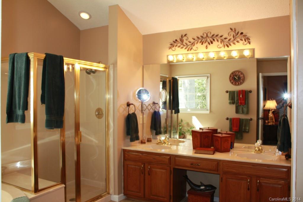 Cedarfield - Residential