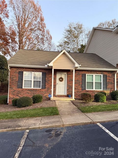 A home in Hickory