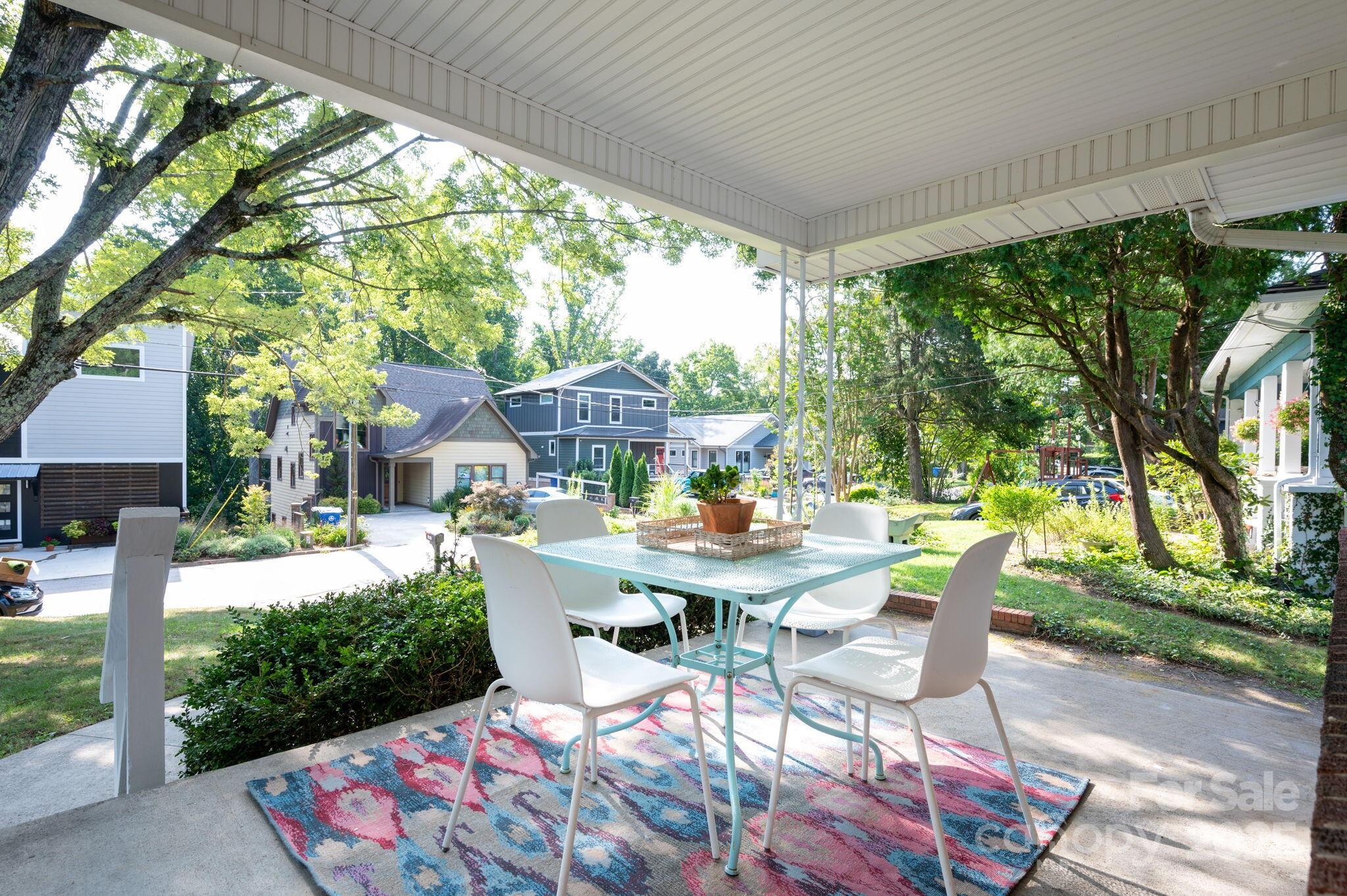 141 Riverview Drive