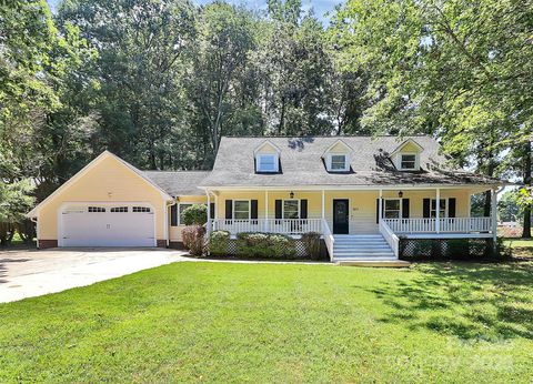 7852 Golf Course Drive N 31 Denver NC 28037