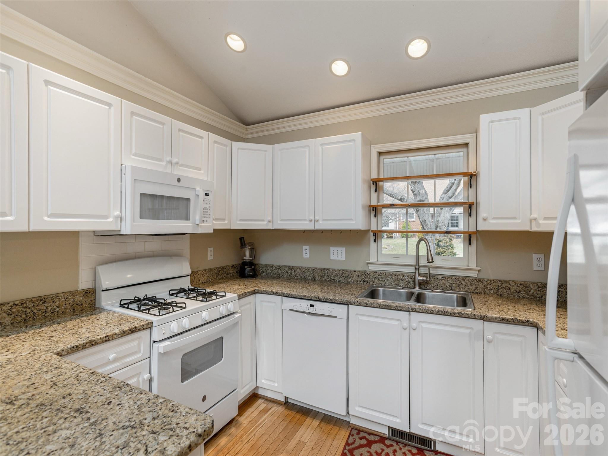 Saddlebrook - Residential