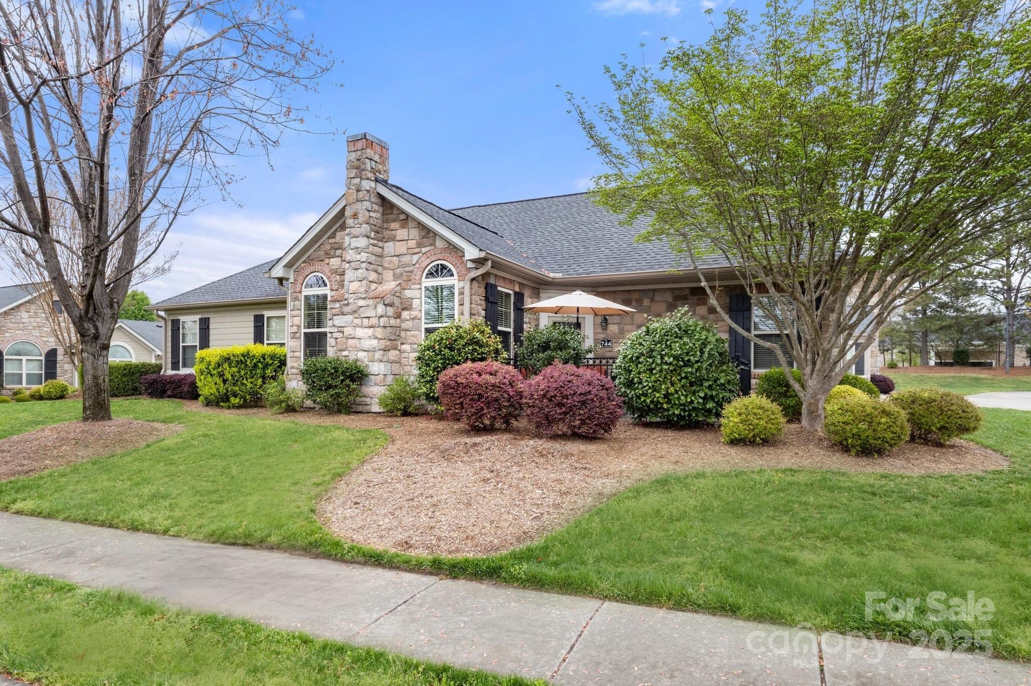 Stonecrest Villas of Tega Cay - Residential