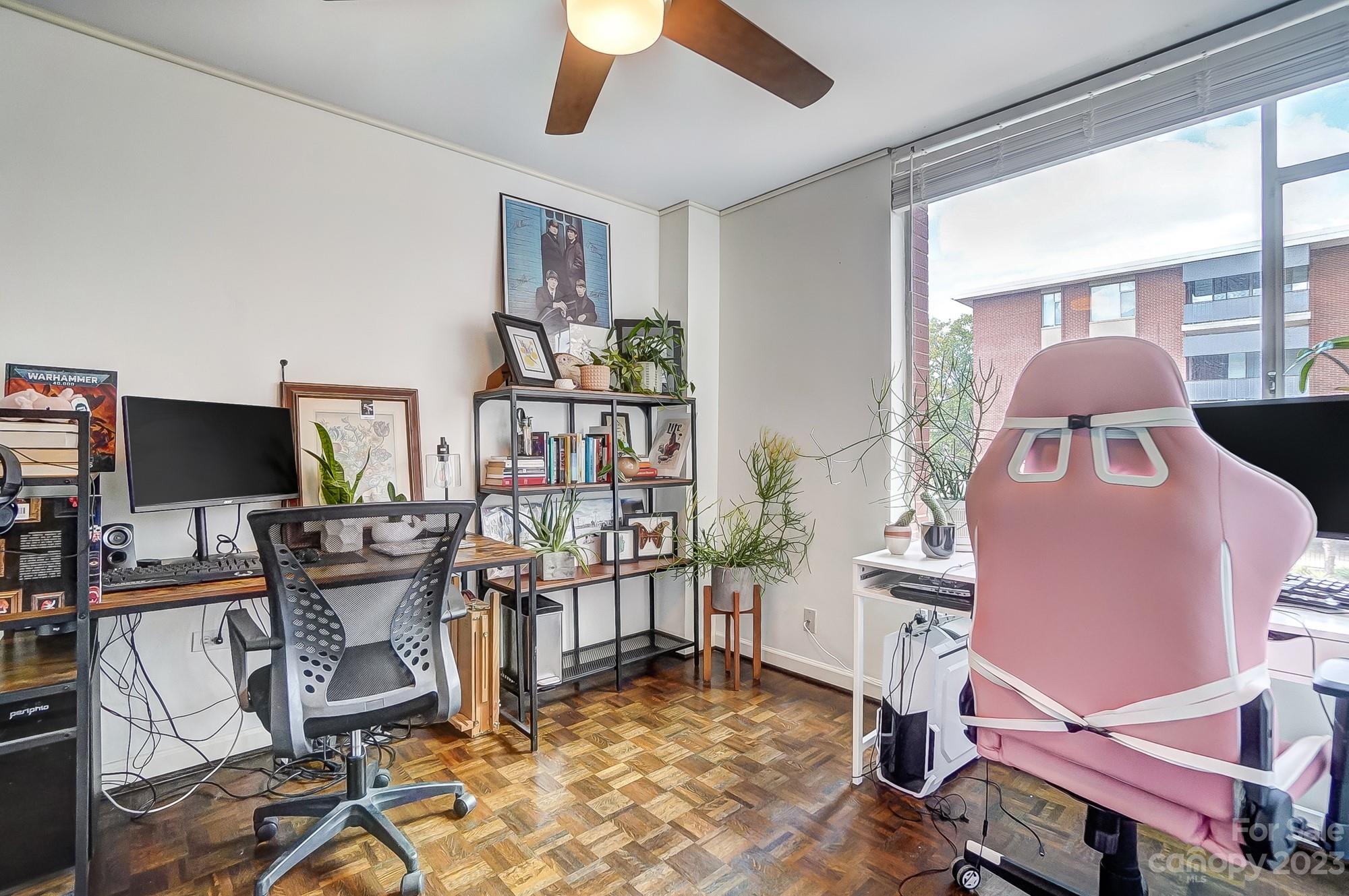 Queens Towers - Residential