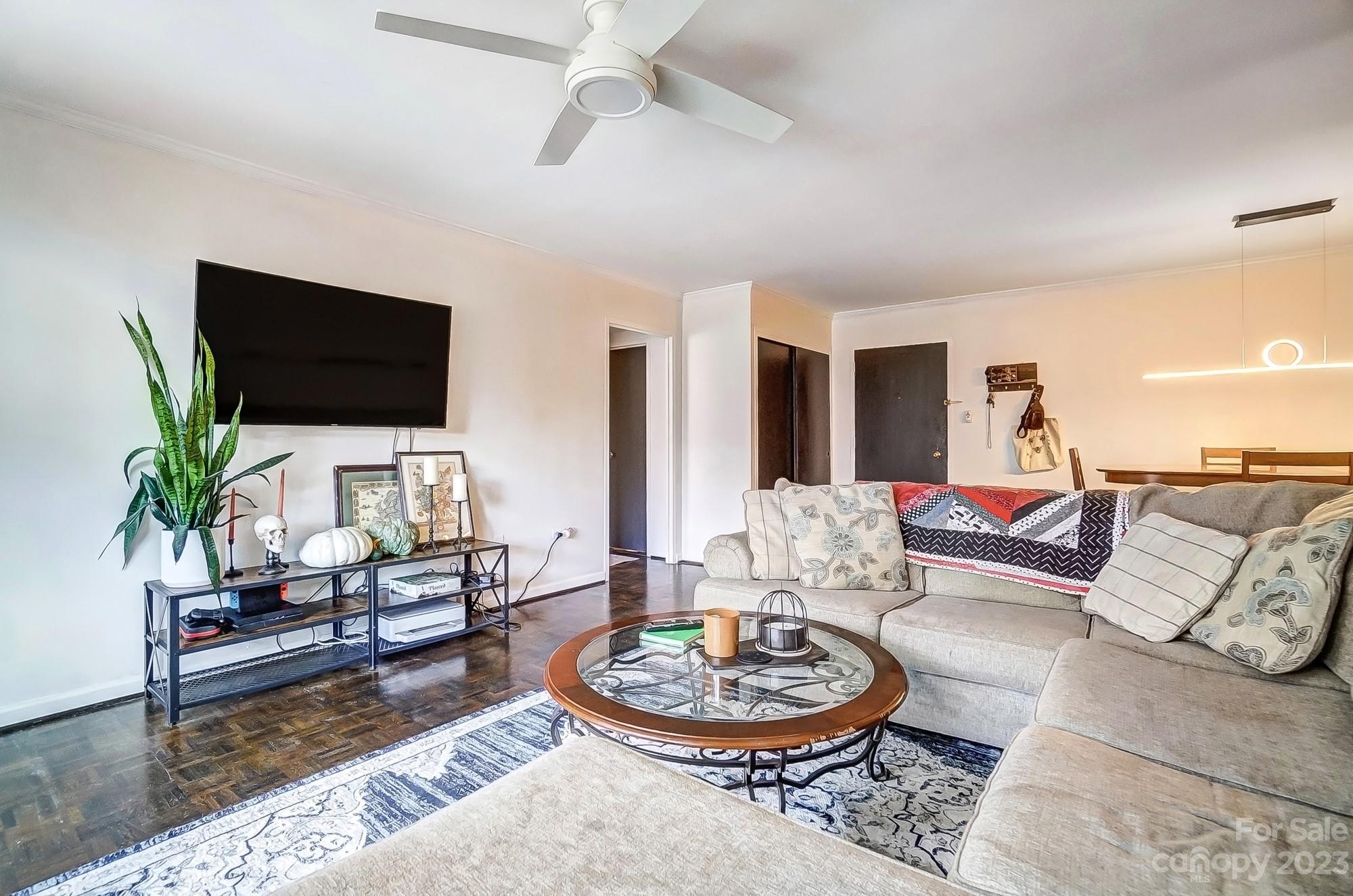 Queens Towers - Residential