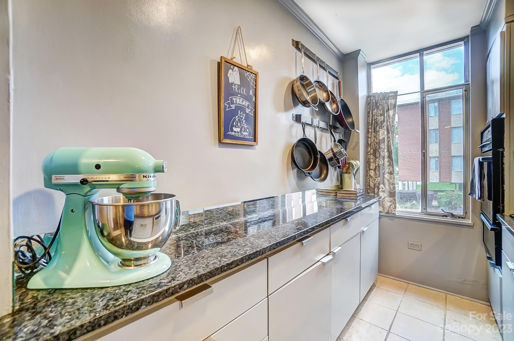 Queens Towers - Residential