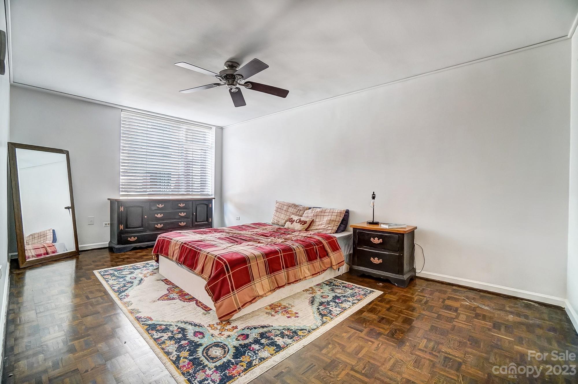 Queens Towers - Residential