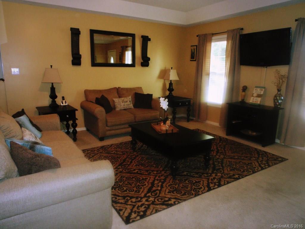 Hunters Ridge - Residential