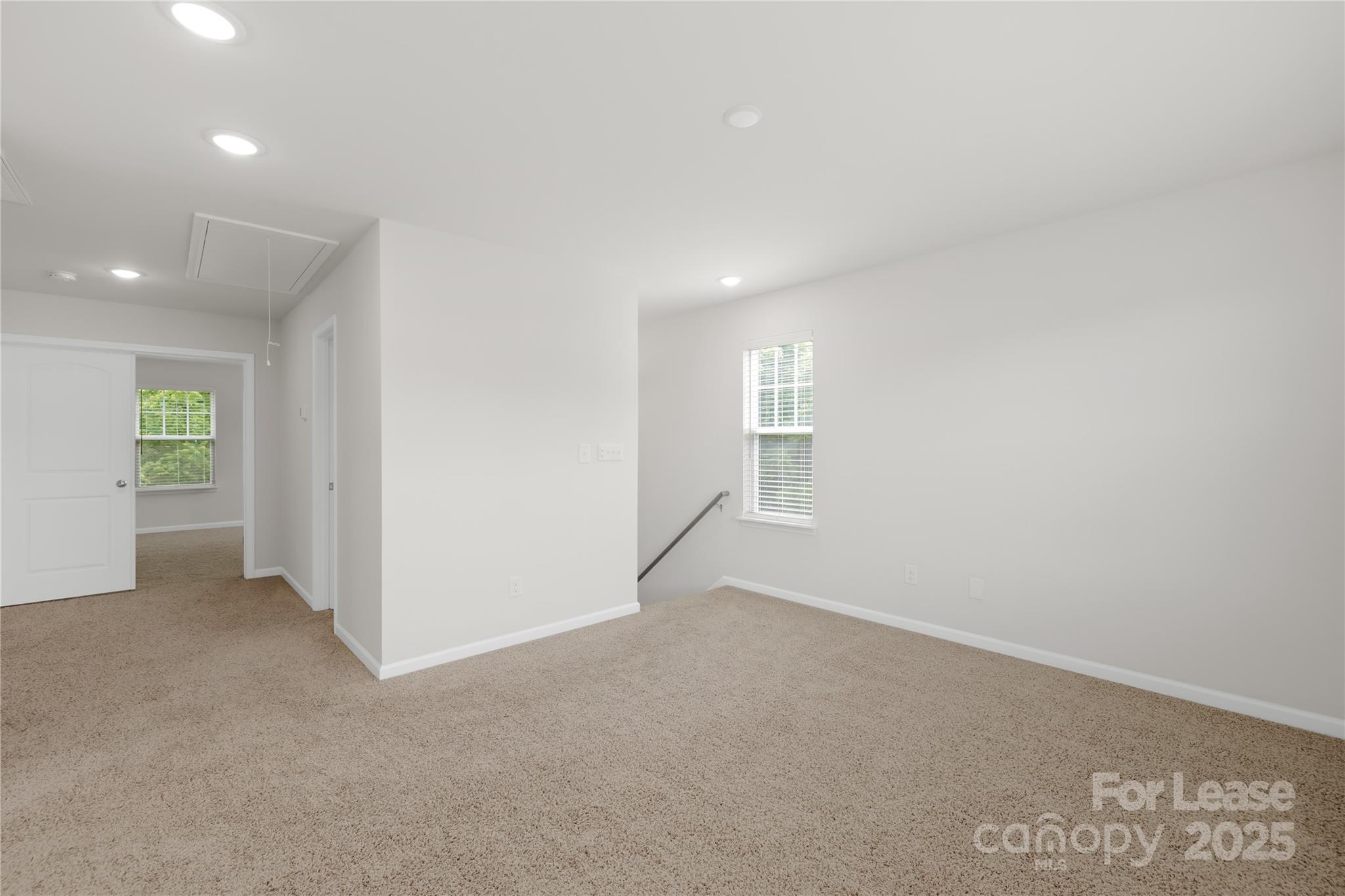 McDowell Crossing - Residential Lease