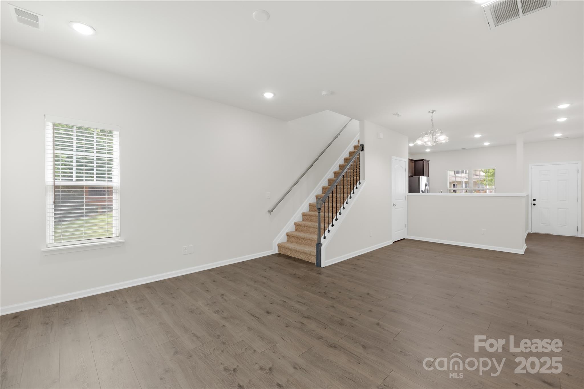 McDowell Crossing - Residential Lease