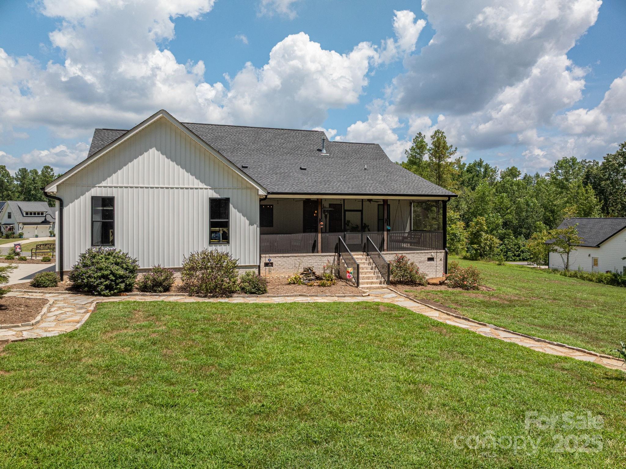 Magnolia - Residential