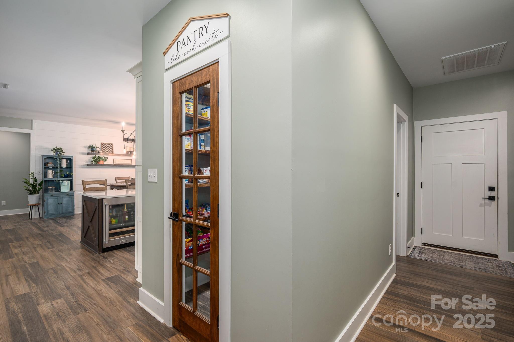 Magnolia - Residential