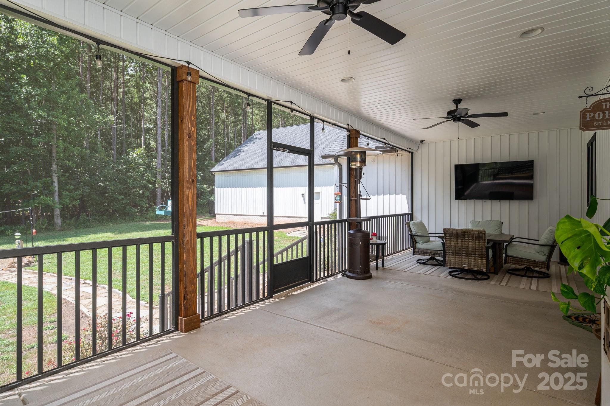 Magnolia - Residential