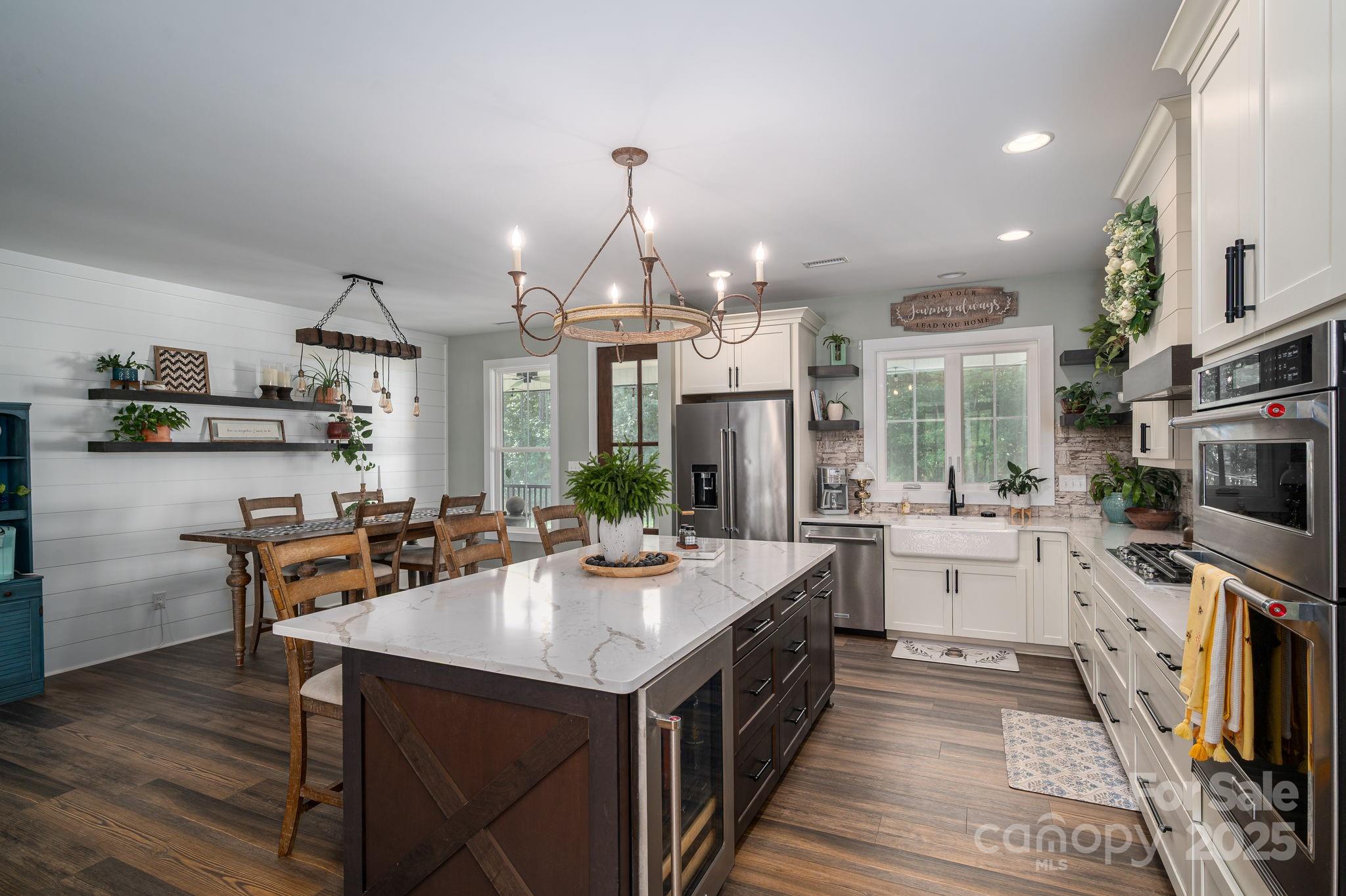 Magnolia - Residential