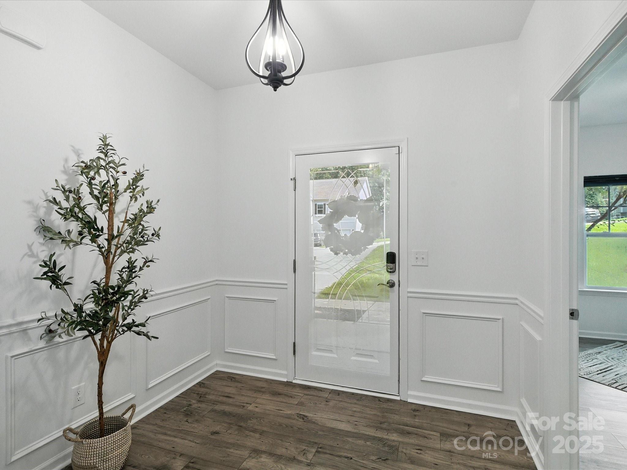 1017 Quail Run Court