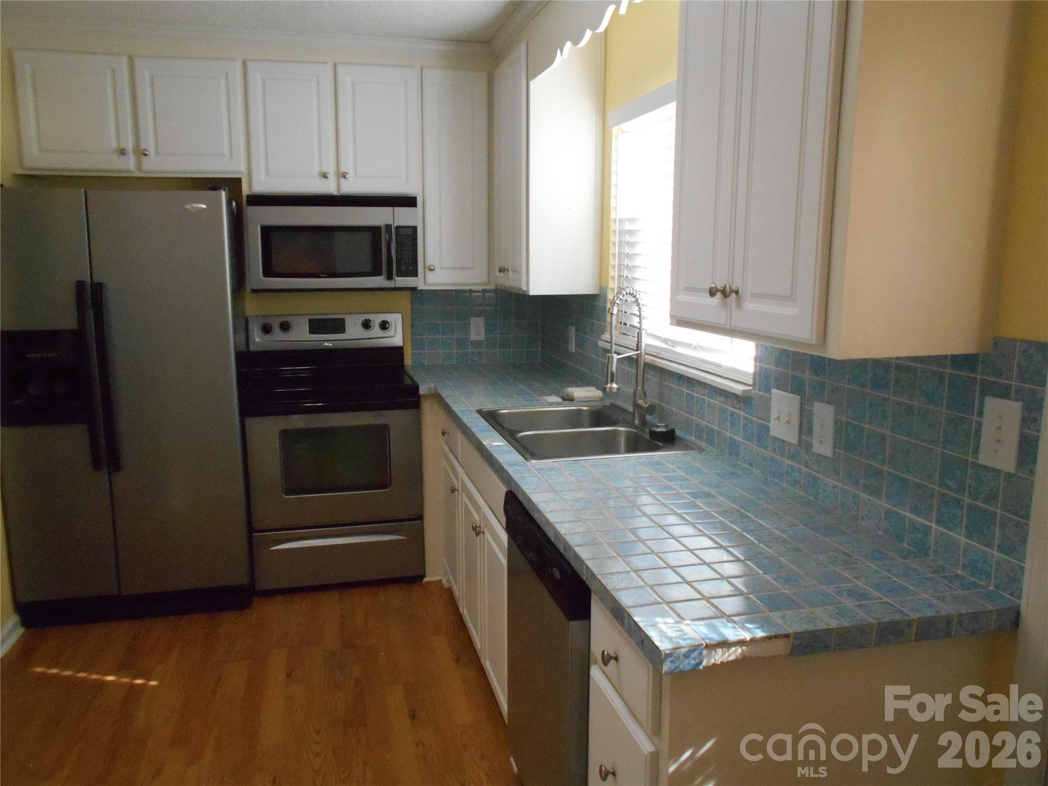 407 E Broad Street C3