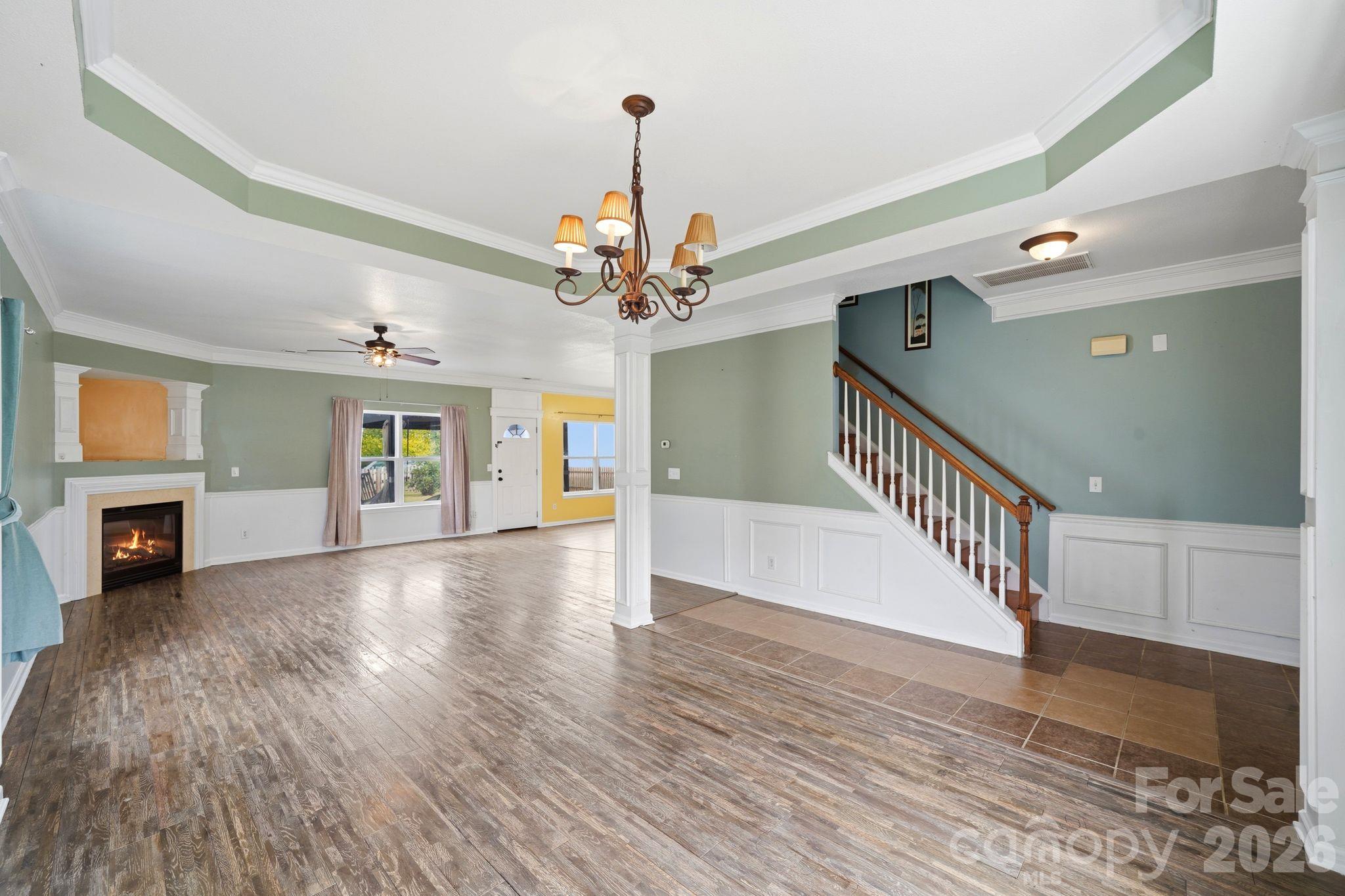 16342 Hayfield Road