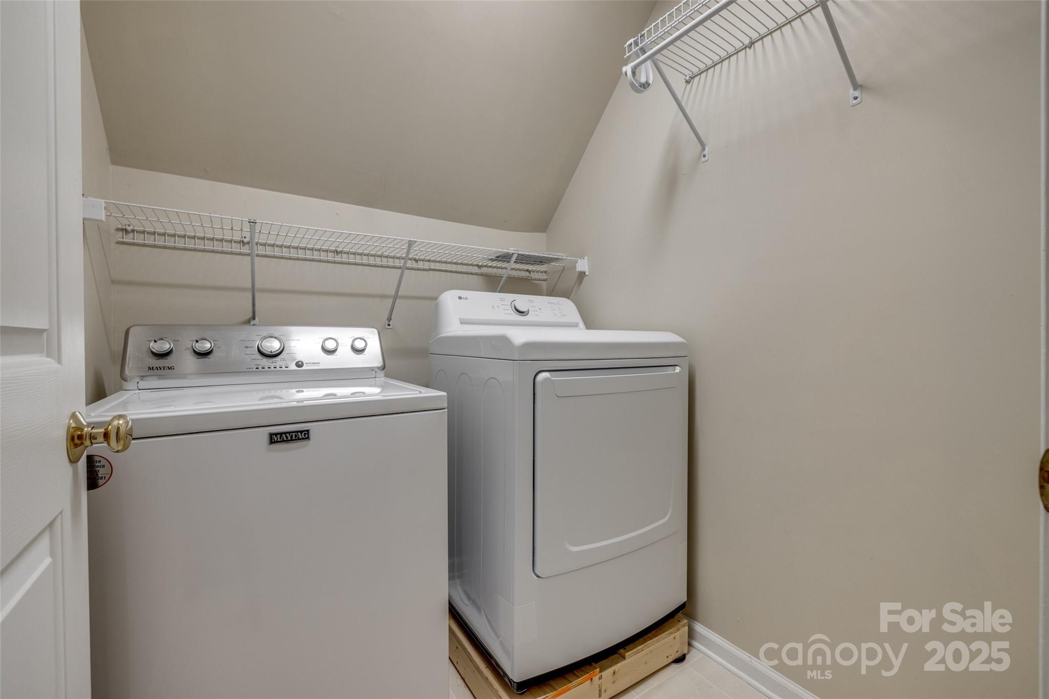 Country Woods East - Residential