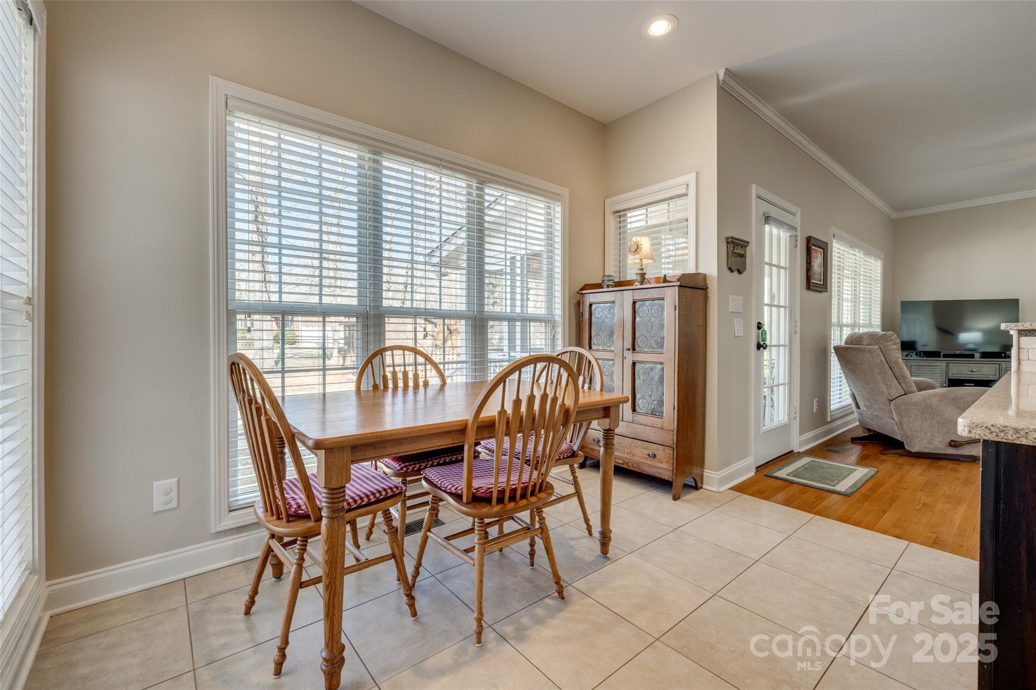 Country Woods East - Residential