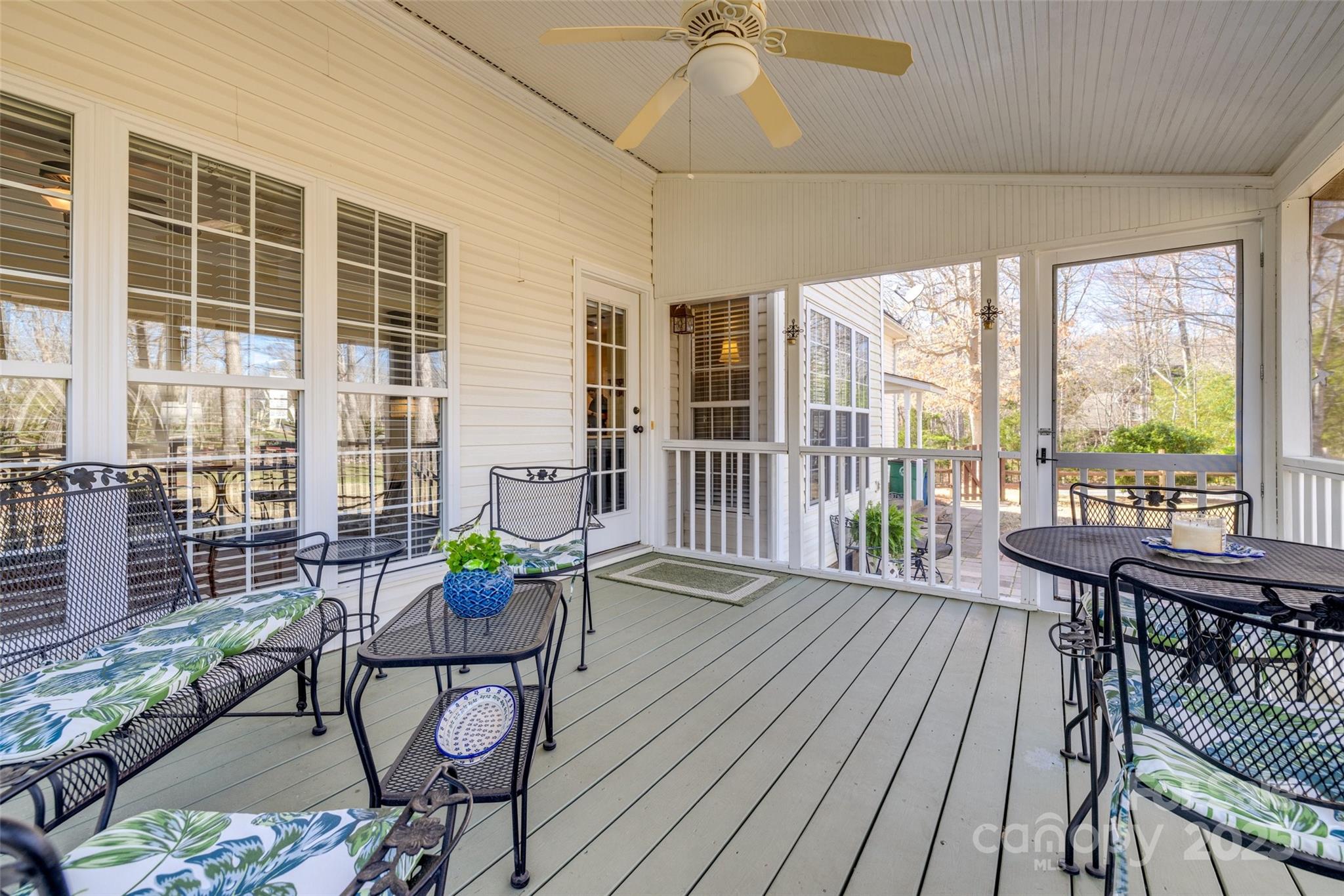 Country Woods East - Residential