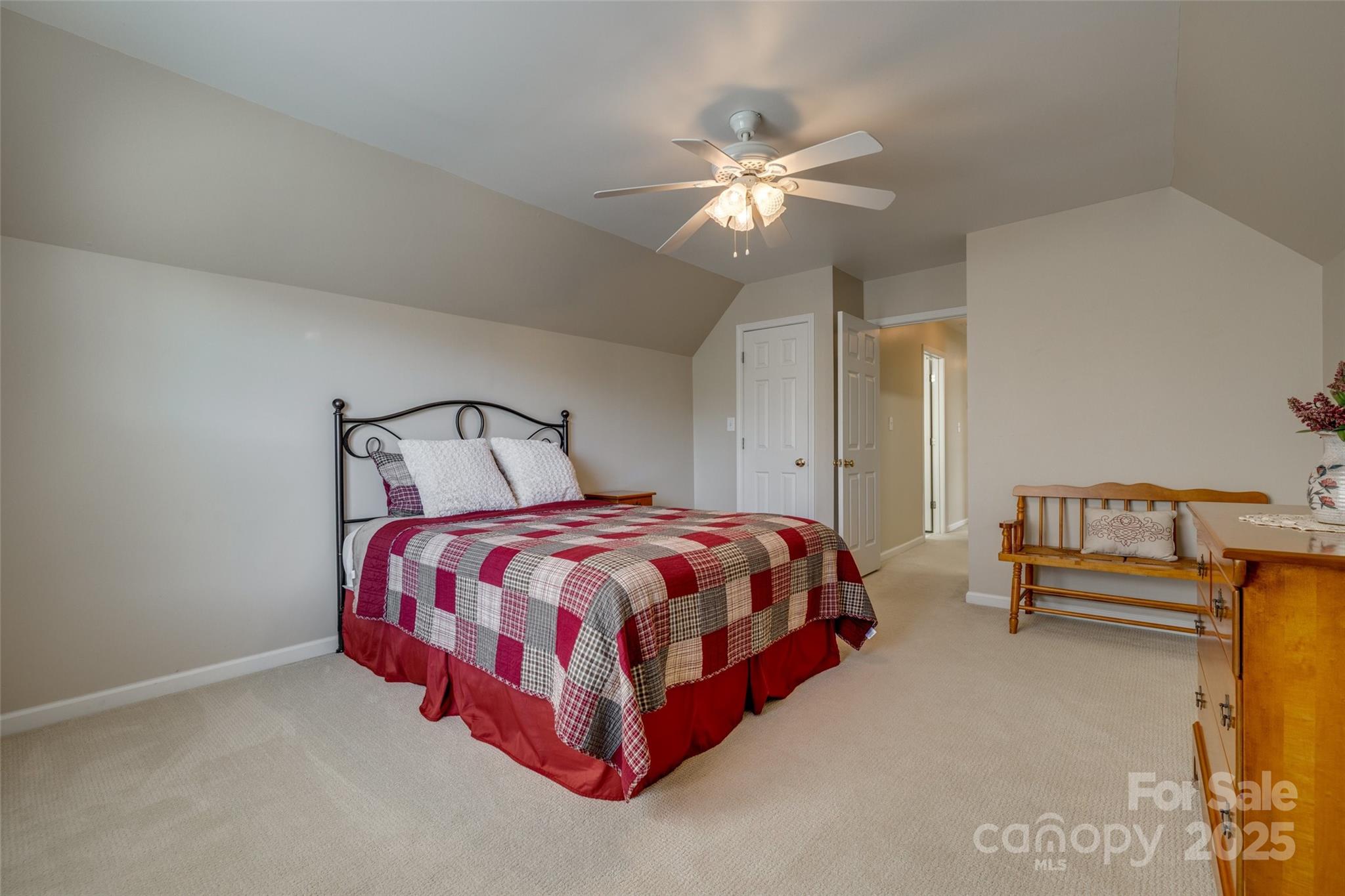 Country Woods East - Residential