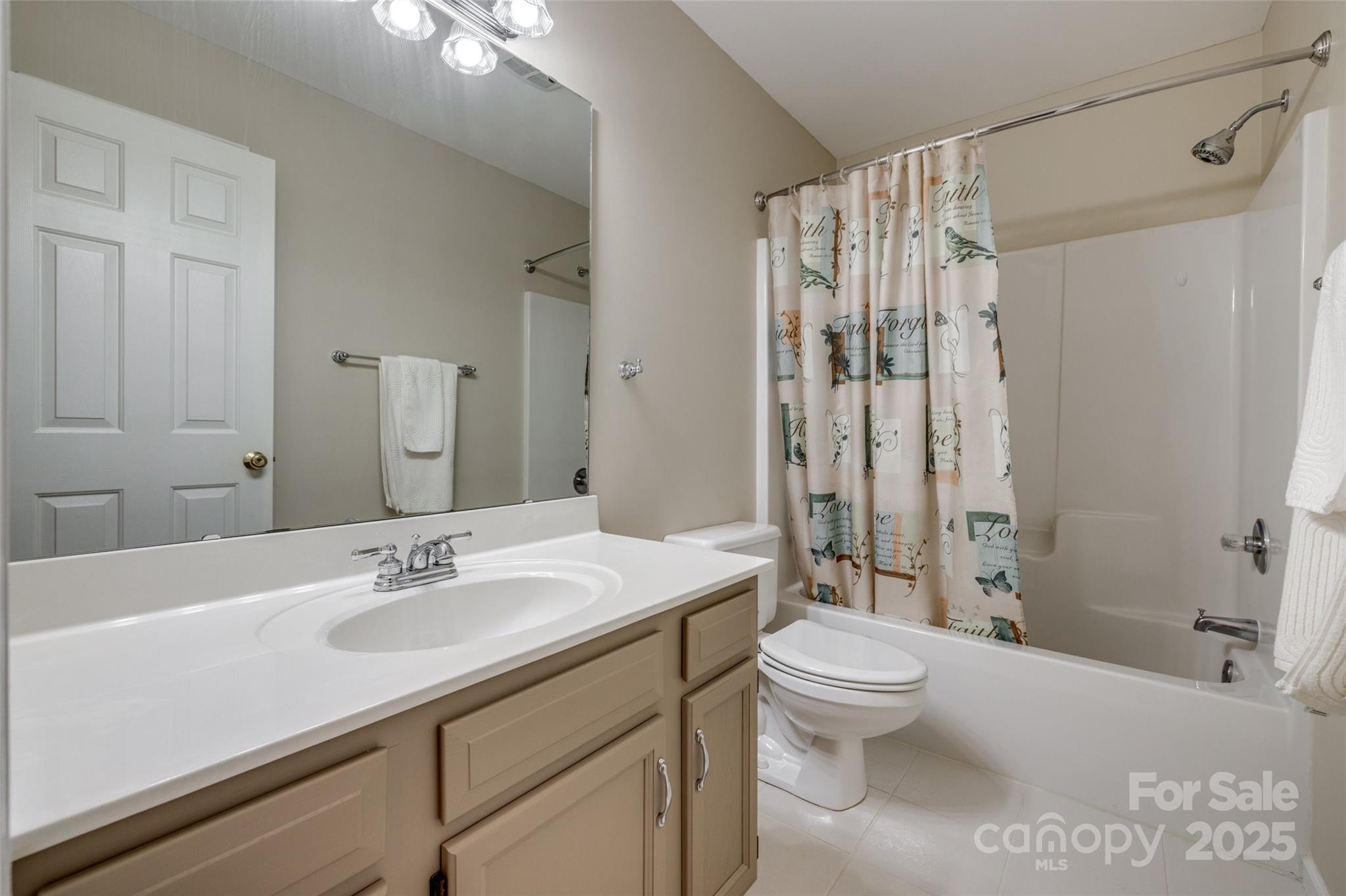 Country Woods East - Residential