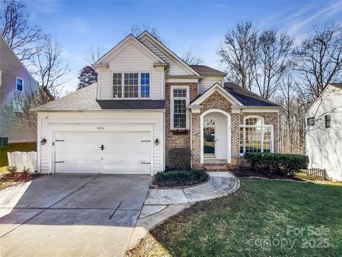 8806 Glenside Street Huntersville NC 28078