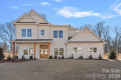 4619 Serenity Woods Court Charlotte NC 28216