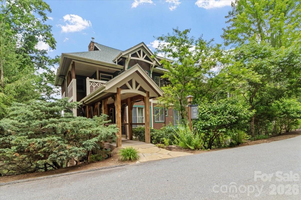 45 Creekside Way I/202