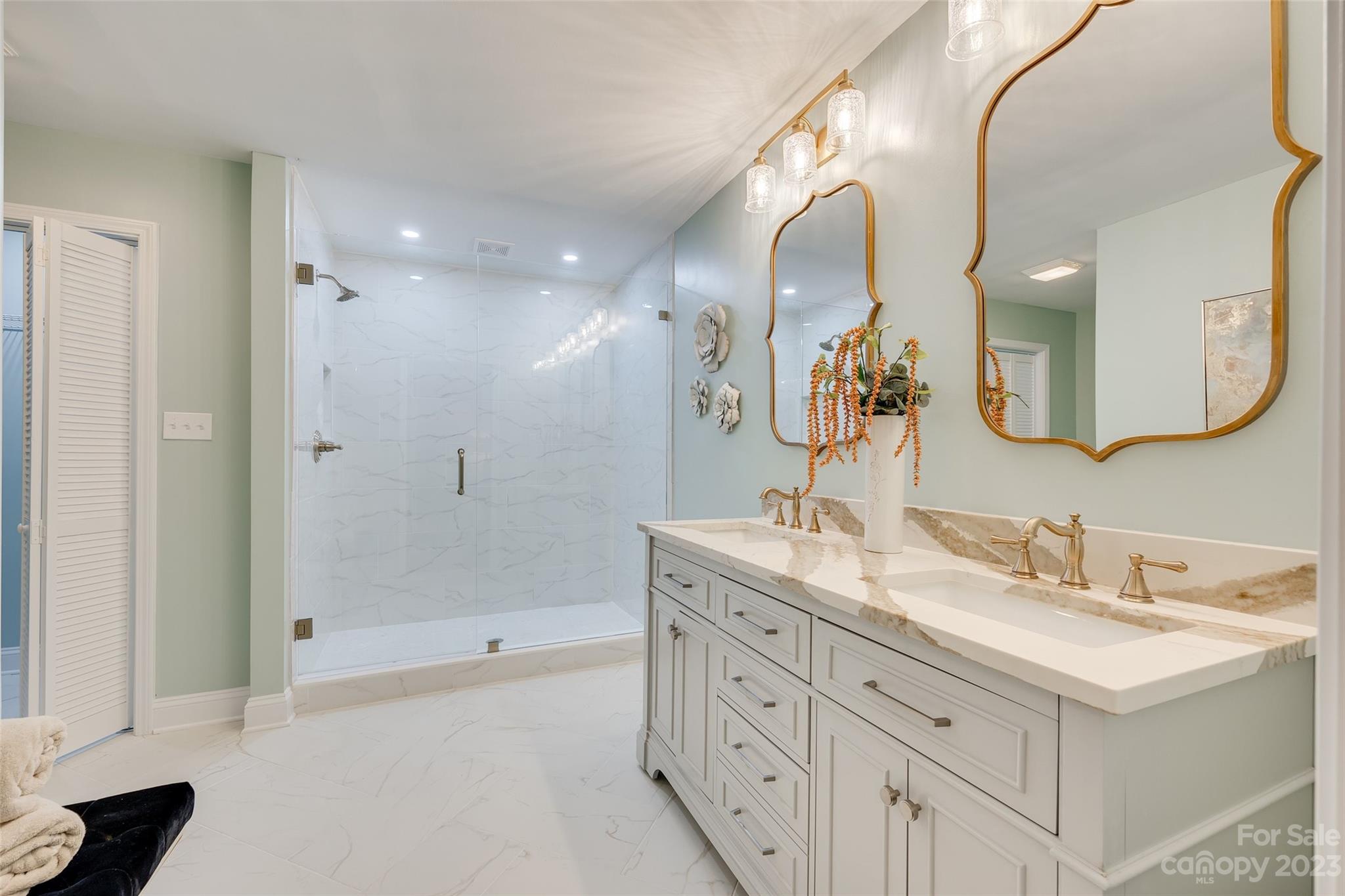 River Hills - Residential