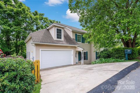 10 Village East Court Asheville NC 28805