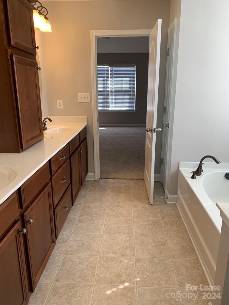 Vineyard Glen - Residential Lease