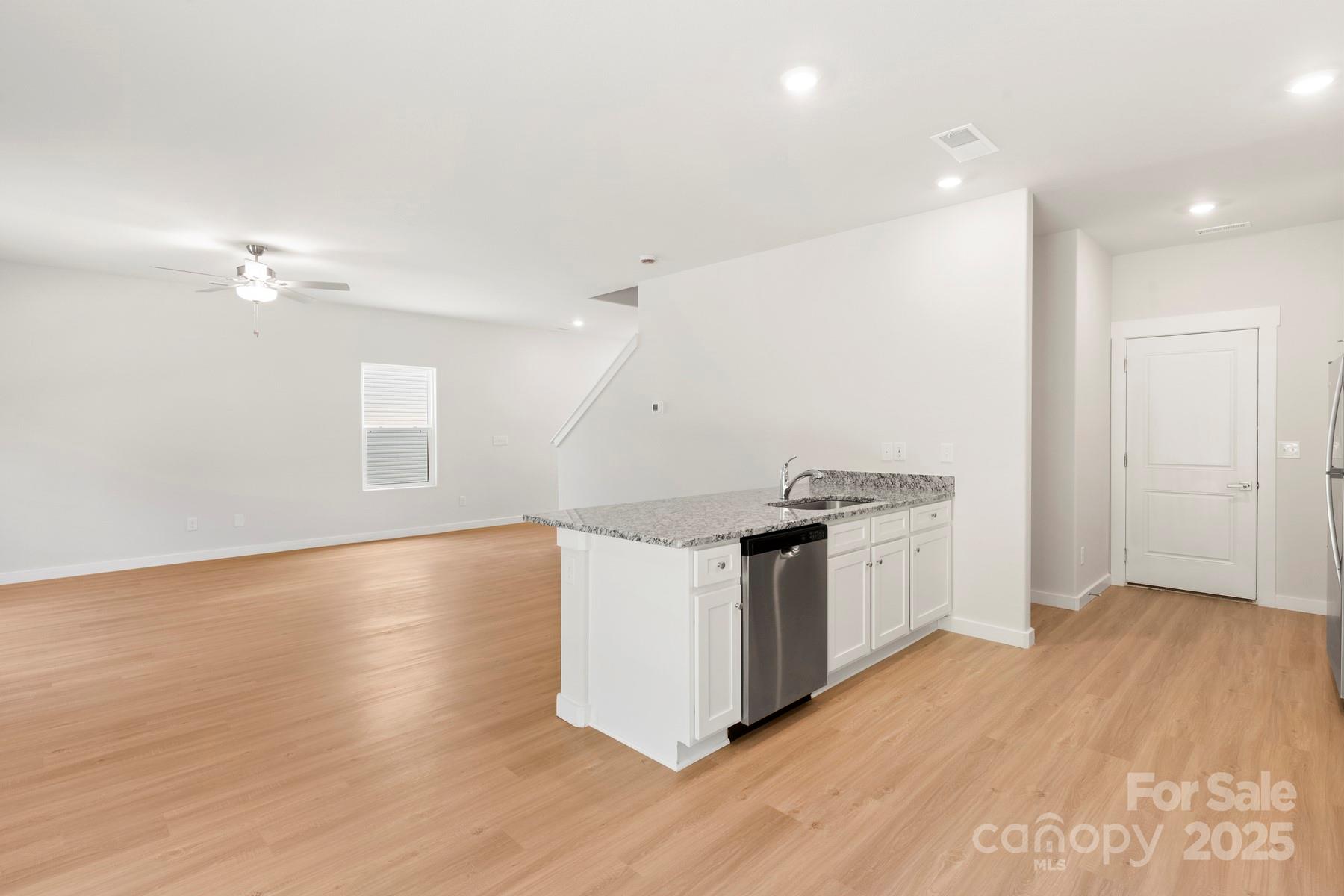 Knights Bridge - Residential