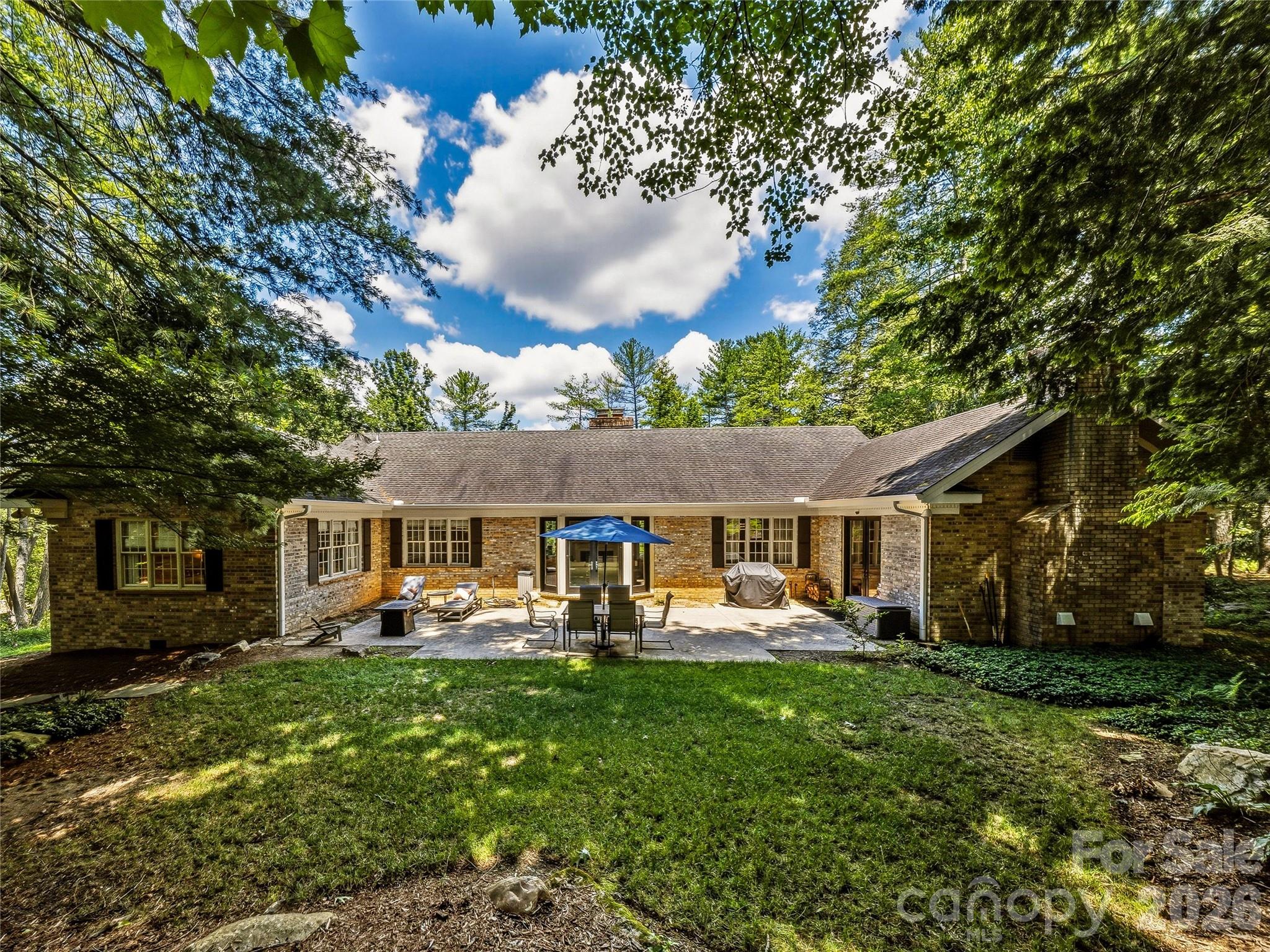 4 Hemlock Road
