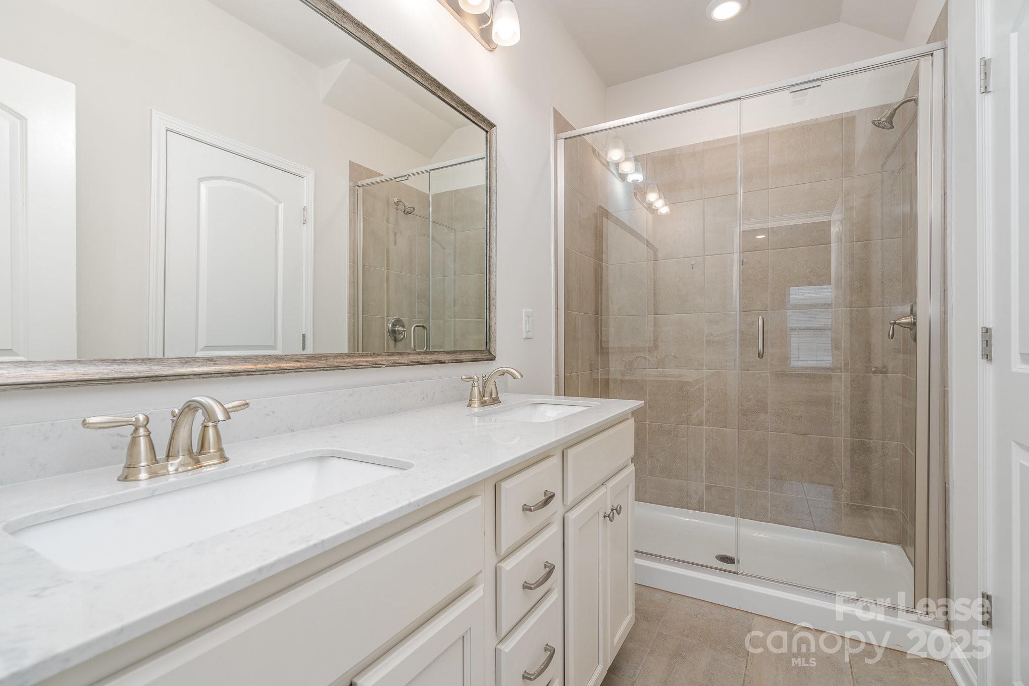 Sagecroft - Residential Lease