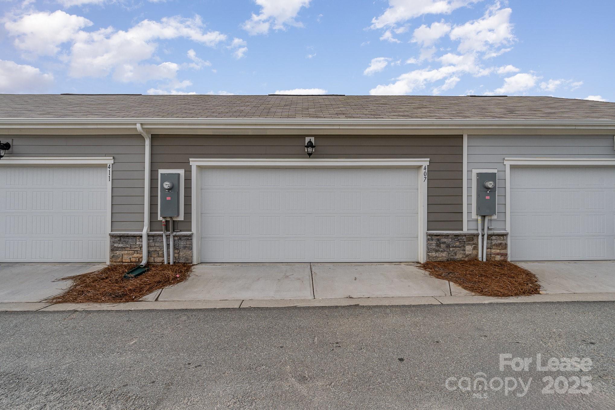 Sagecroft - Residential Lease