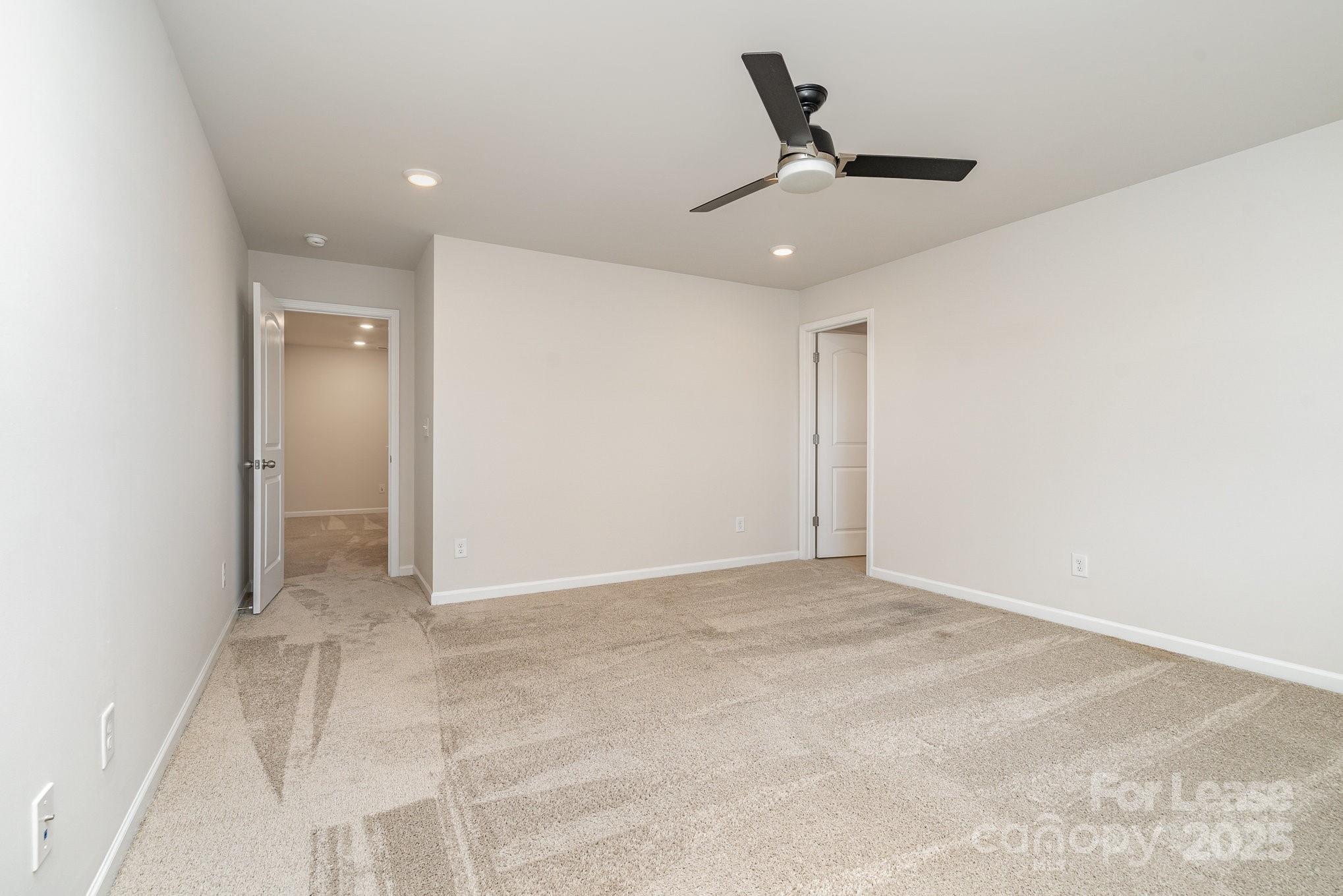 Sagecroft - Residential Lease