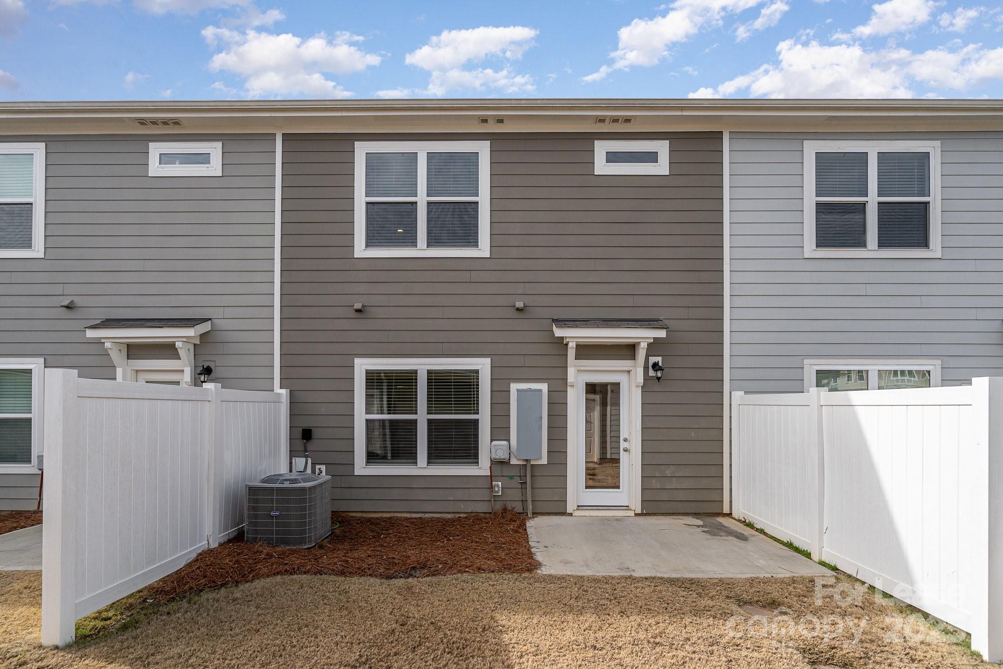 Sagecroft - Residential Lease