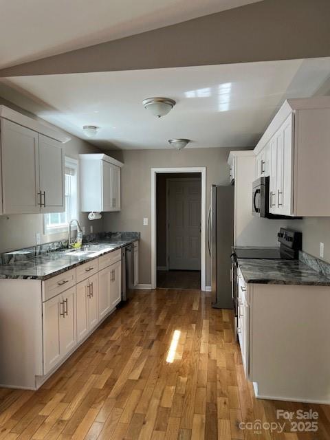 Four Oaks - Residential