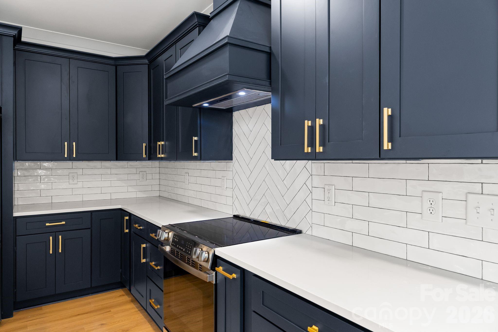 Oaklawn Park - Residential