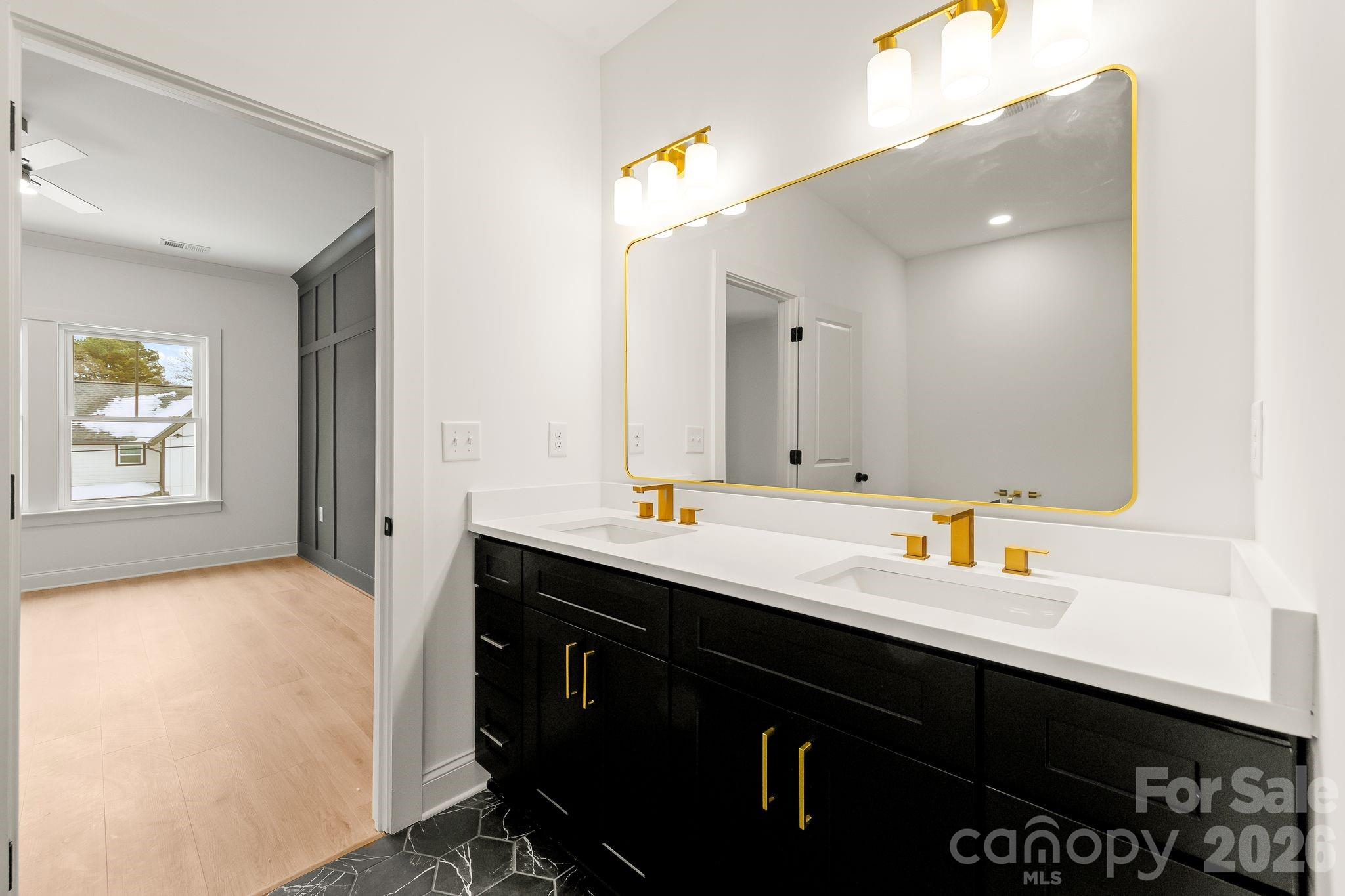 Oaklawn Park - Residential