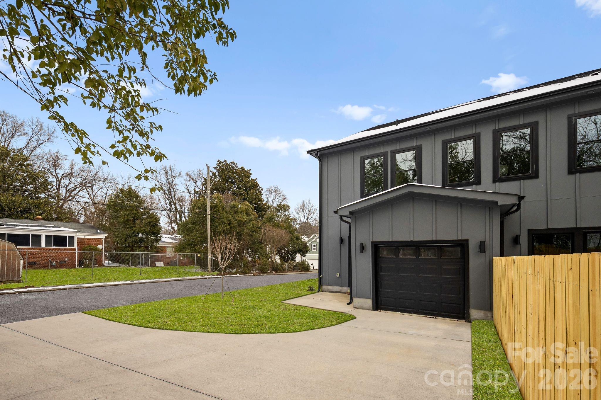 Oaklawn Park - Residential