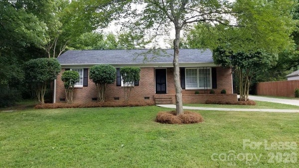 4512 CRESTMONT DR, CHARLOTTE, NC 28205 - Image f0f9fe50e3afcbff170ca9baf182cb97/1078801098