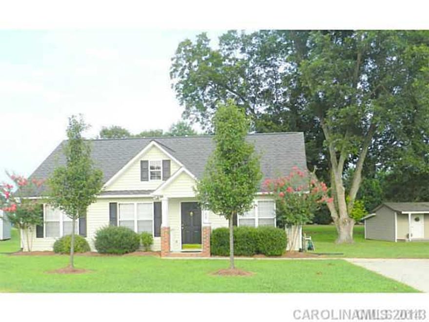 Cute as a button! This three bedroom home boasts a vaulted ceiling in the great room, kitchen with raised ceiling, screened back porch for relaxation, and a shed for storage. Close to the interstate, shopping, and entertainment. Come see this one!